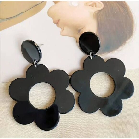 Geometric Hollow Drop Earrings For Women Party French Cute Acrylic Stitching Flo - Picture 3 of 7